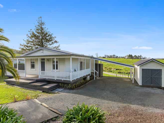 30 Centennial Park Road, Wellsford