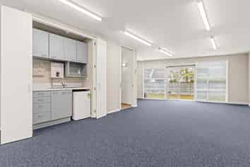 Suburban Office Investment | New Lease in Place