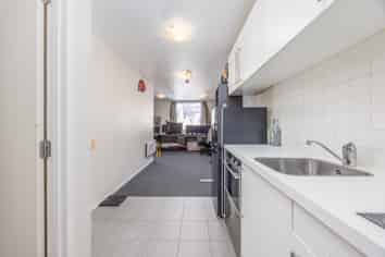 9C/15 City Road, Auckland Central
