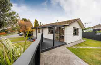 30 Caroline Drive, Feilding