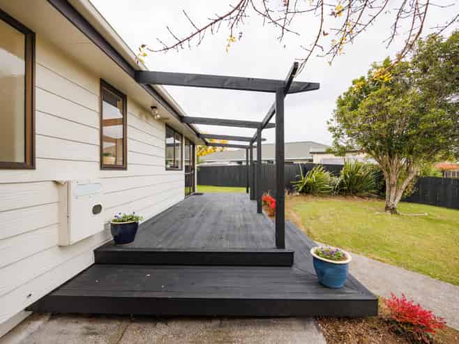 30 Caroline Drive, Feilding