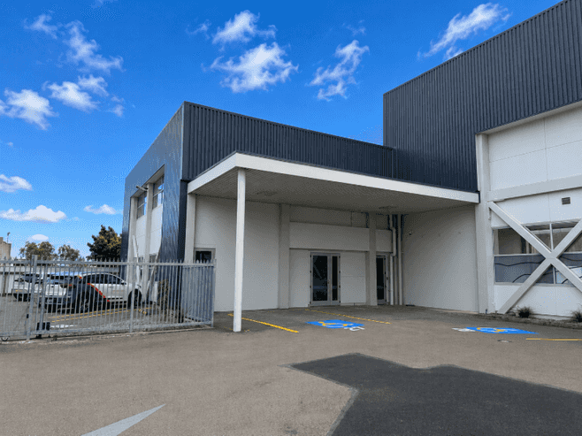 240sqm Ground Floor Office Space