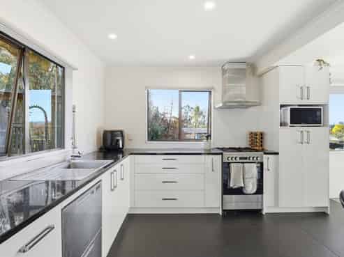 65 Roberts Avenue, Aramoho