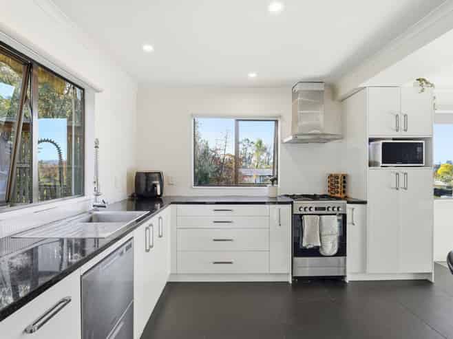 65 Roberts Avenue, Aramoho