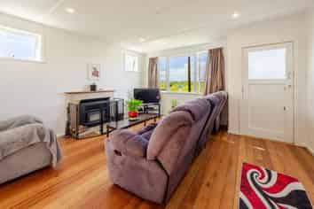 7A Lawrence Street, Otane