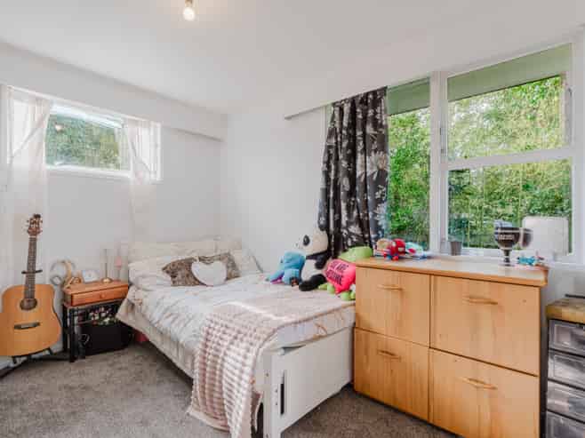 44 Garden Heights Avenue, Glenview