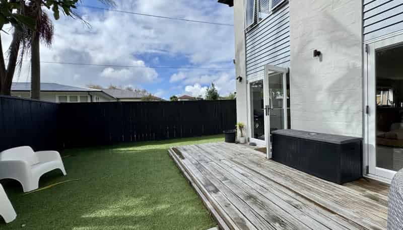 12 Pecan Place, Avondale