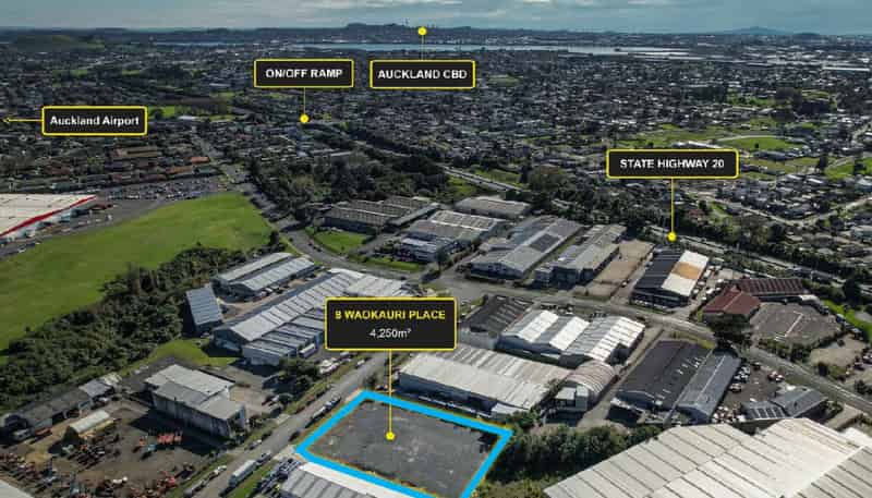 8 Waokauri Place, Mangere