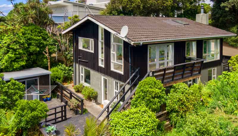 30B Collier Avenue, Karori