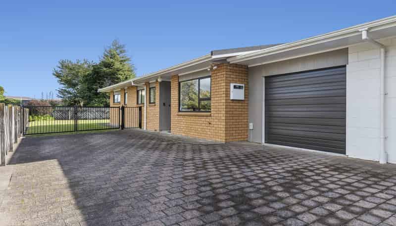 2/38 Waimea Street, Westown