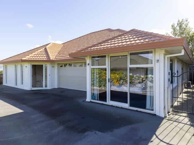 2/36 Shepherd Road, Waipahihi