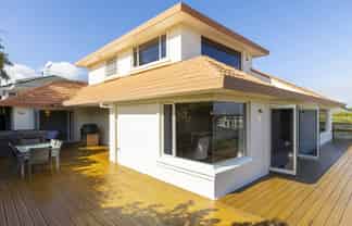 2/36 Shepherd Road, Waipahihi