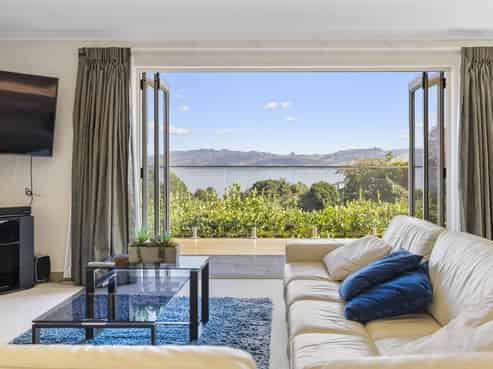 2/36 Shepherd Road, Waipahihi