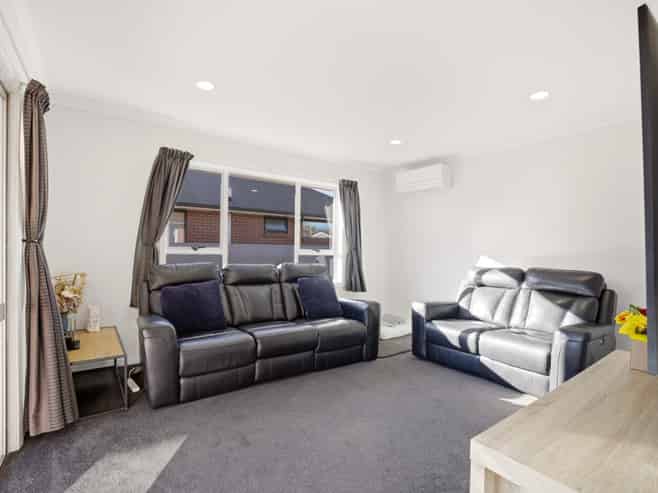 158 Gayhurst Road, Dallington