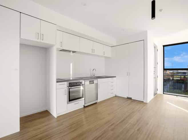 3/4 Waverley Street, Sydenham