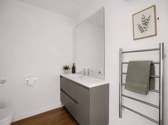 3/4 Waverley Street, Sydenham