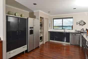 29 Kiteone Road, Parua Bay