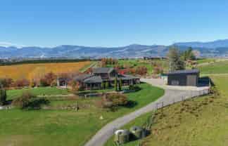 113 Malling Road, Redwood Valley