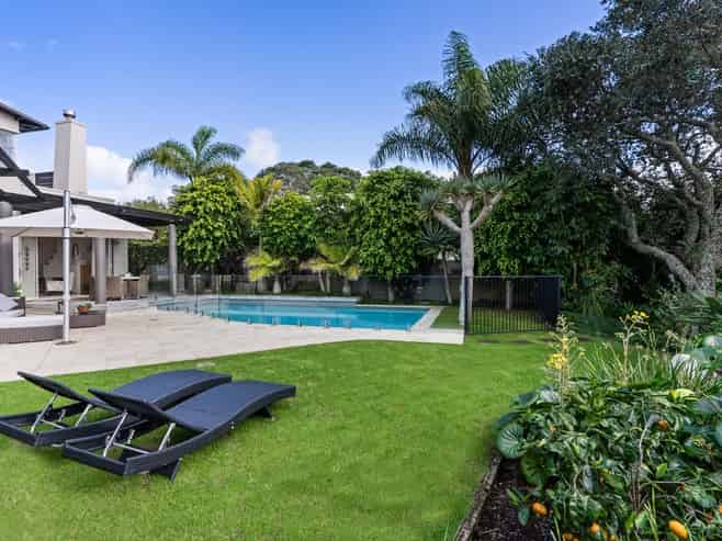 2/2 Clifton Road, Takapuna