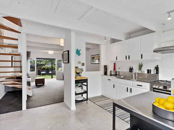 1H Richardson Road, Mount Albert