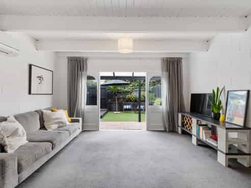 1H Richardson Road, Mount Albert
