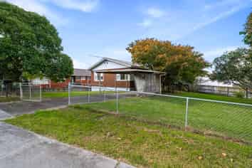 4 Boundary Road, New Windsor