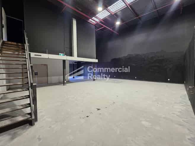 230M² Cavendish - 6 Months Rent Free