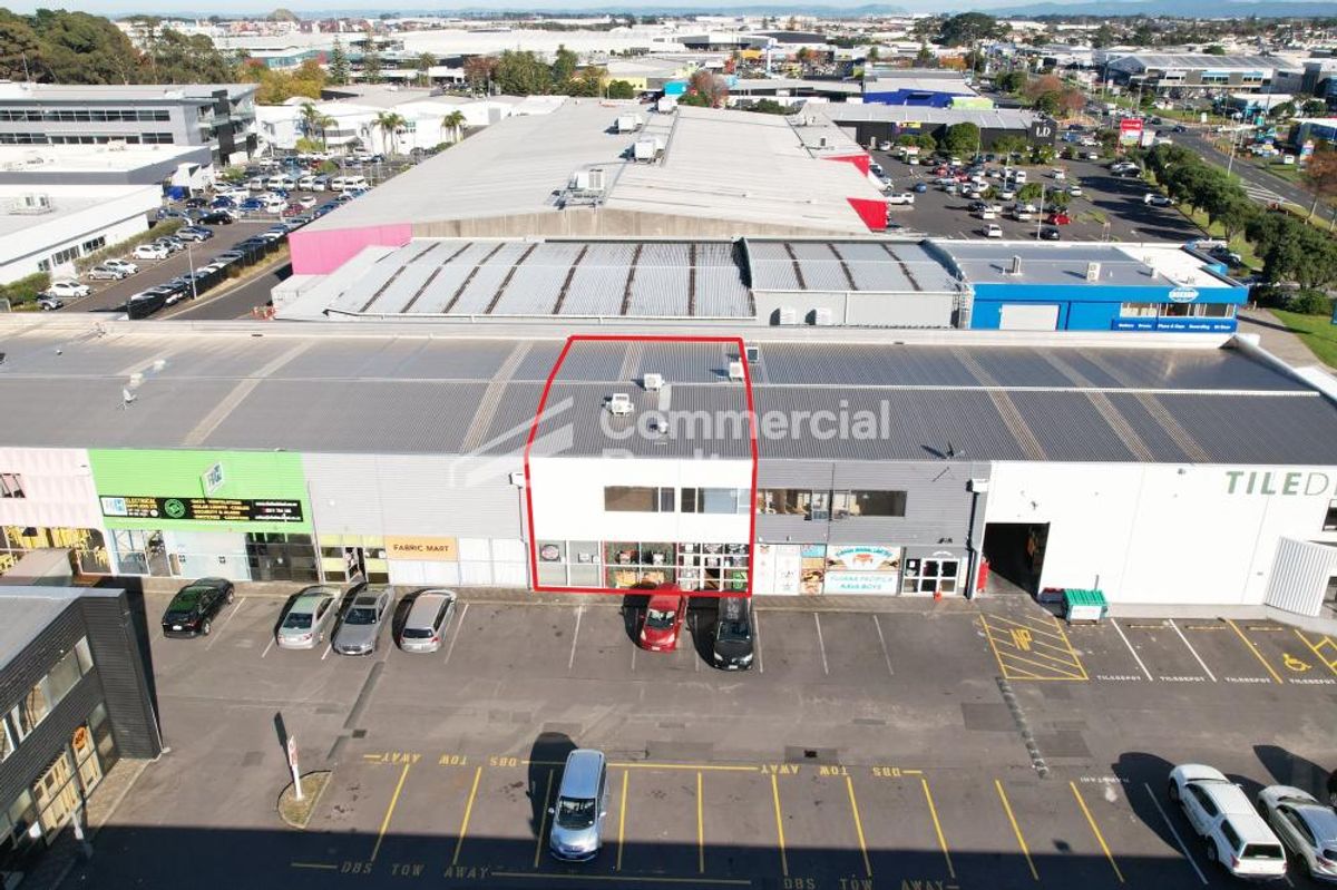 230M² Showroom On Cavendish Drive - Ansicht 6