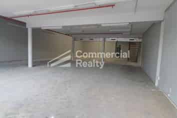 230M² Showroom On Cavendish Drive