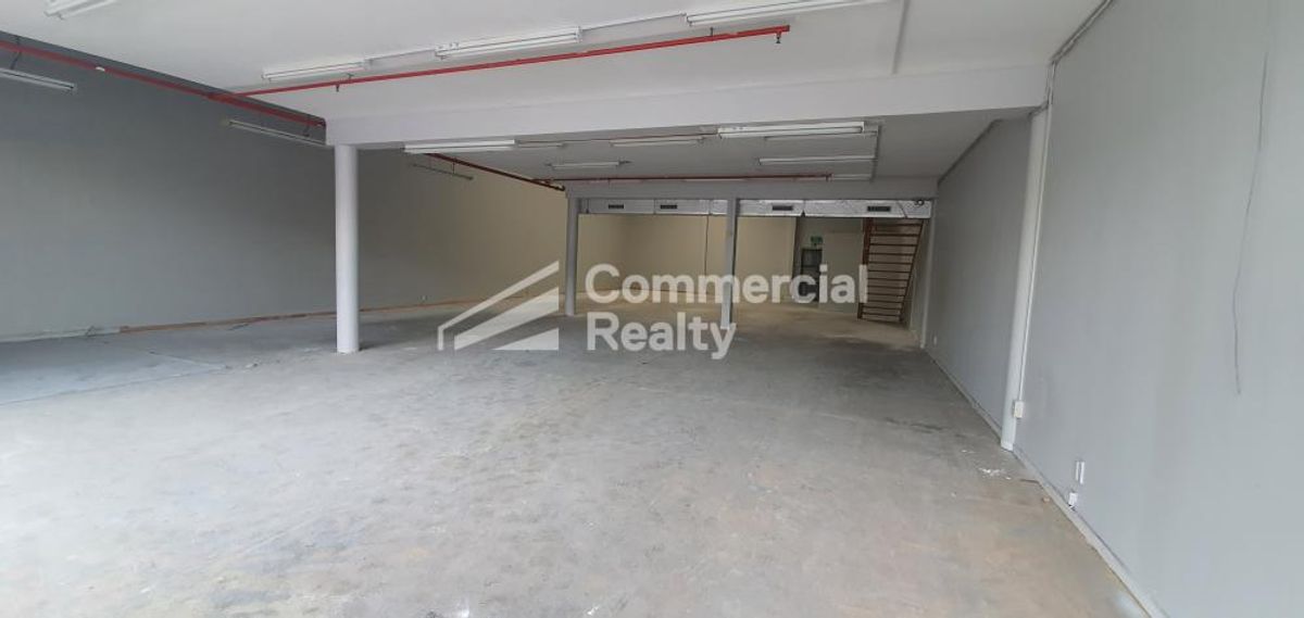 230M² Showroom On Cavendish Drive - Ansicht 4