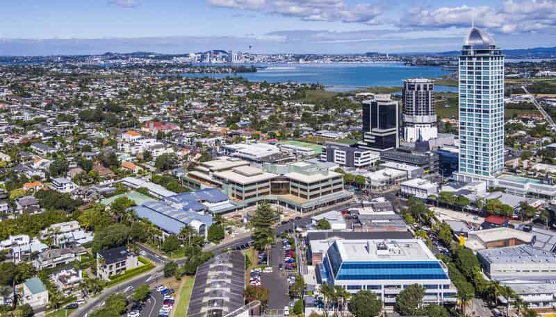 Shop 4/1-7 The Strand, Takapuna