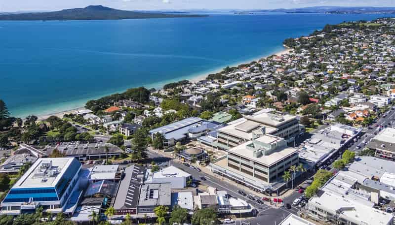 Shop 4/1-7 The Strand, Takapuna