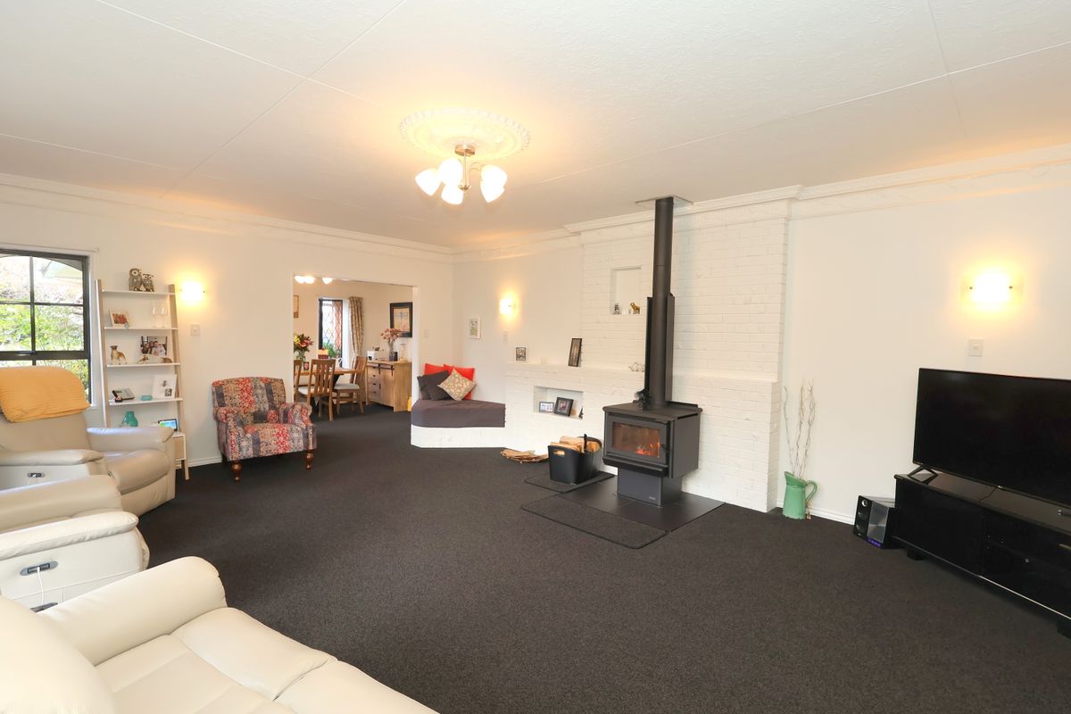 Sunny, Spacious & Great Location! - Widok 6