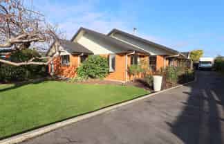 530 Queens Drive, Rosedale