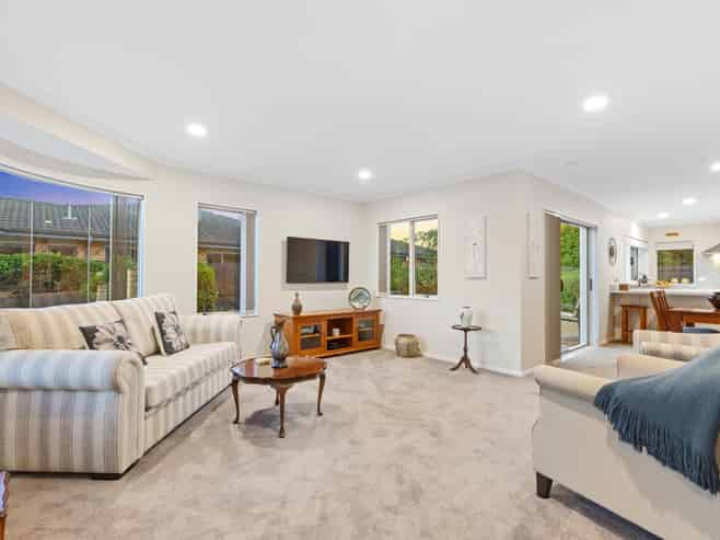 9 St Kilda Place, Papamoa Beach