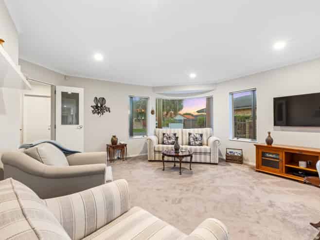 9 St Kilda Place, Papamoa Beach