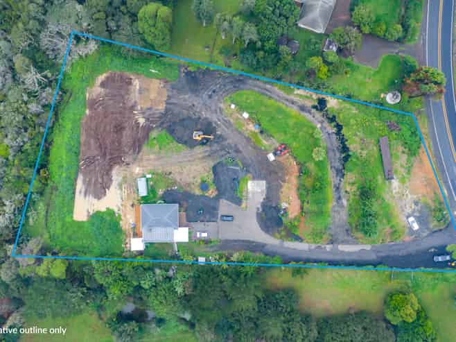 525 Whitford Road, Whitford