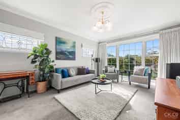 7 Anderson Grove, Epuni