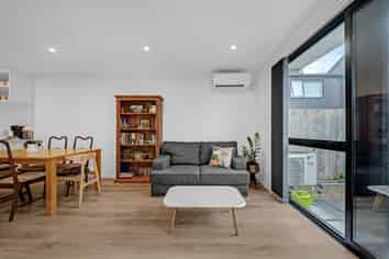 40 Ivy Nola Way, Henderson