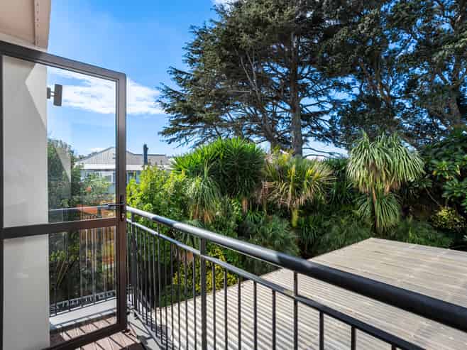 87F Landscape Road, Mount Eden