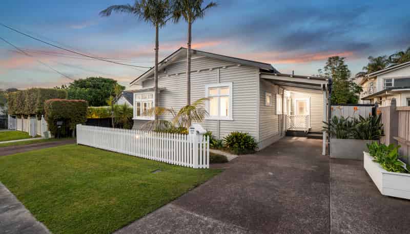 82A Ngataringa Road, Devonport