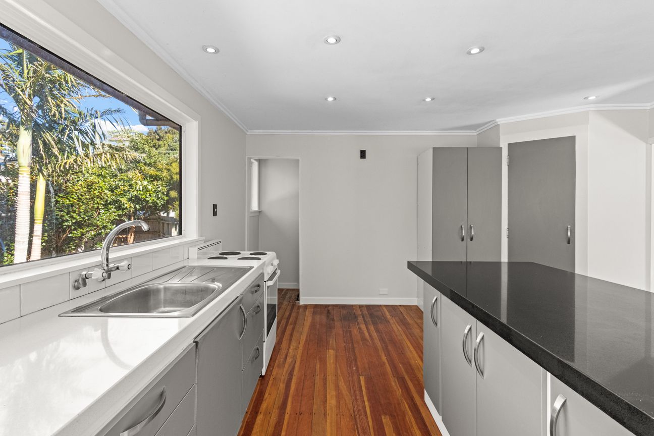 SPACIOUS FAMILY LIVING WITH FLEXIBLE LIVING OPTIONS - Aanzicht 5