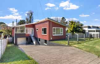 29 Blagdon Road, Blagdon