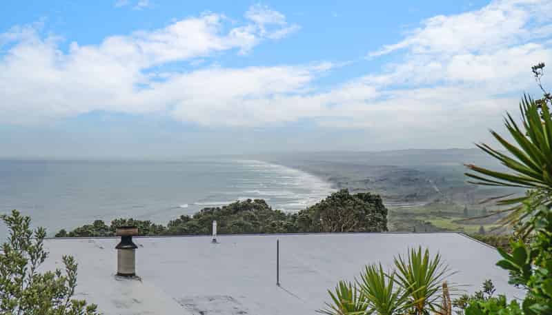 8 Berridge Road, Muriwai