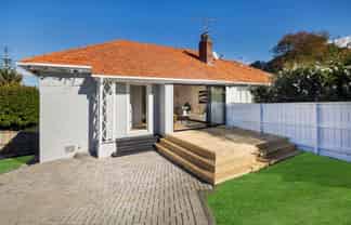 44 Waiohua Road, Greenlane