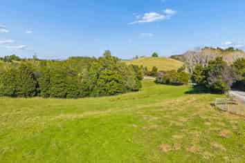103 Lawrie Road, Snells Beach
