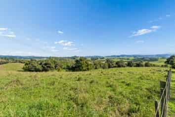 103 Lawrie Road, Snells Beach