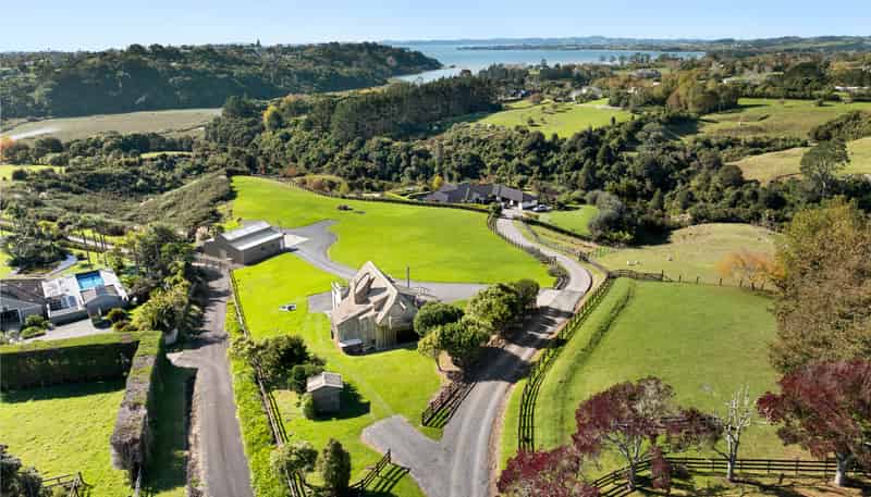 4 Birch Park Lane, Whitford
