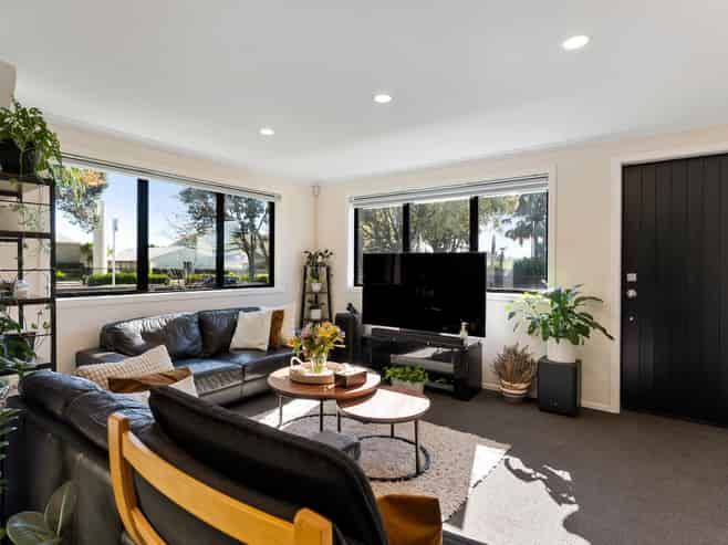 58A McKenzie Road, Mangere Bridge