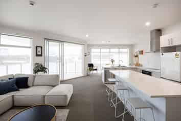 7/13 Vialou Street, Hamilton Central